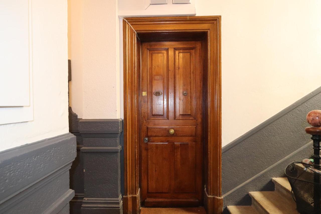 Cosy Appartement Lyon Valmy - Parking Eksteriør bilde